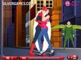 Spiderman Kiss: Spiderman Caught Kissing